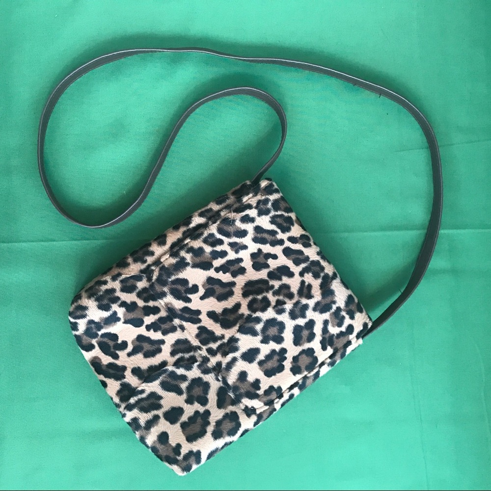 VTG cheetah print cross body bag